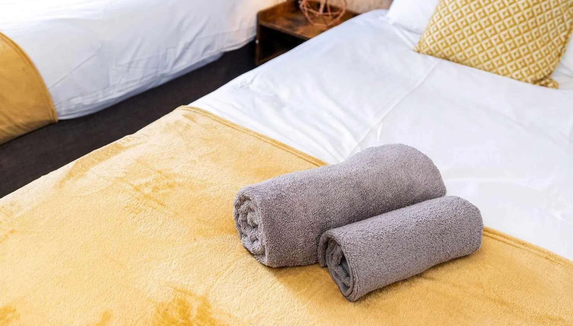Apartment With Central Accommodation & Super Fast Wifi- Ideal For Leisure Contractors برادفورد